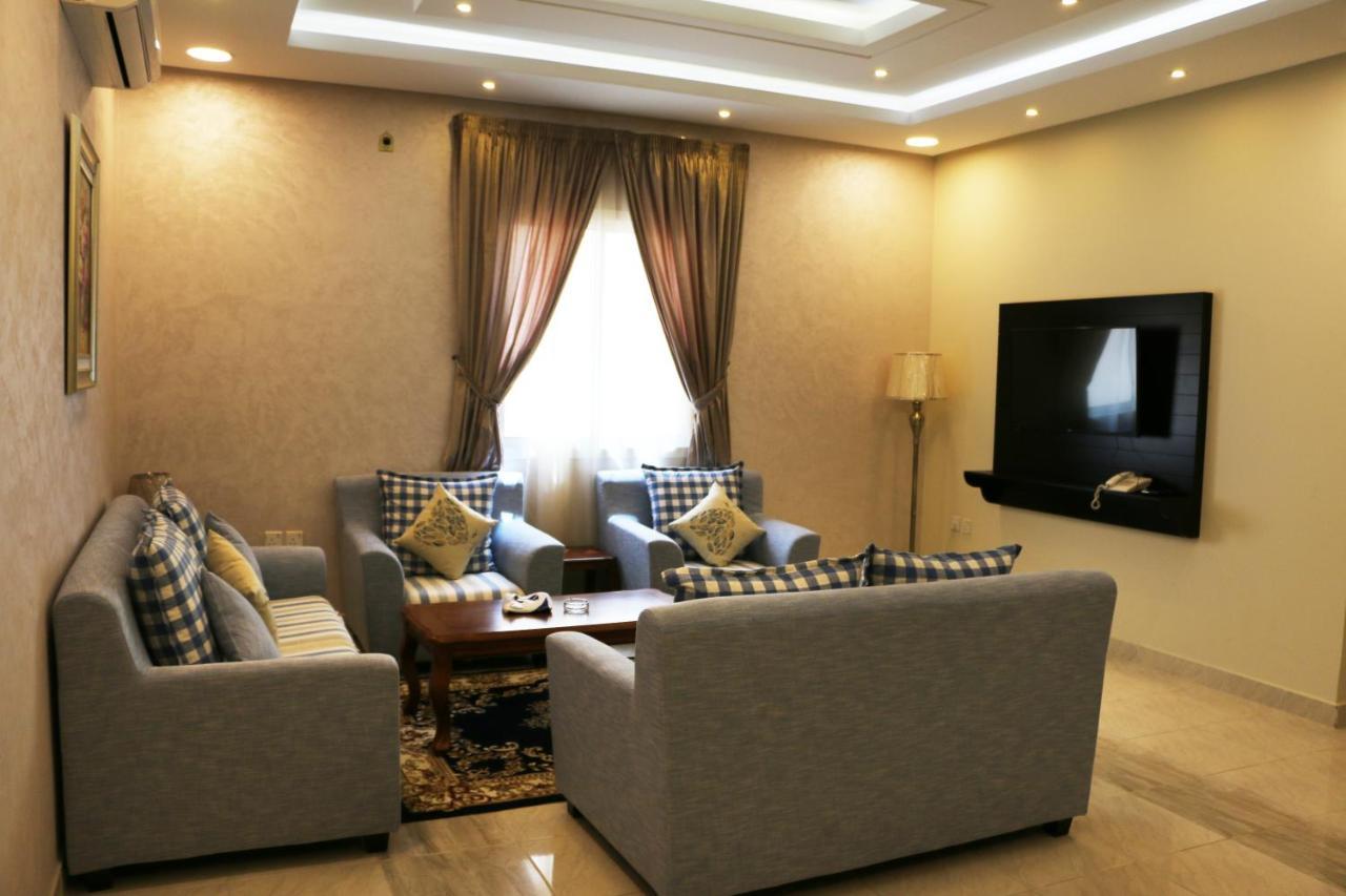 Ejaz Hotel Apartments 리야드 외부 사진